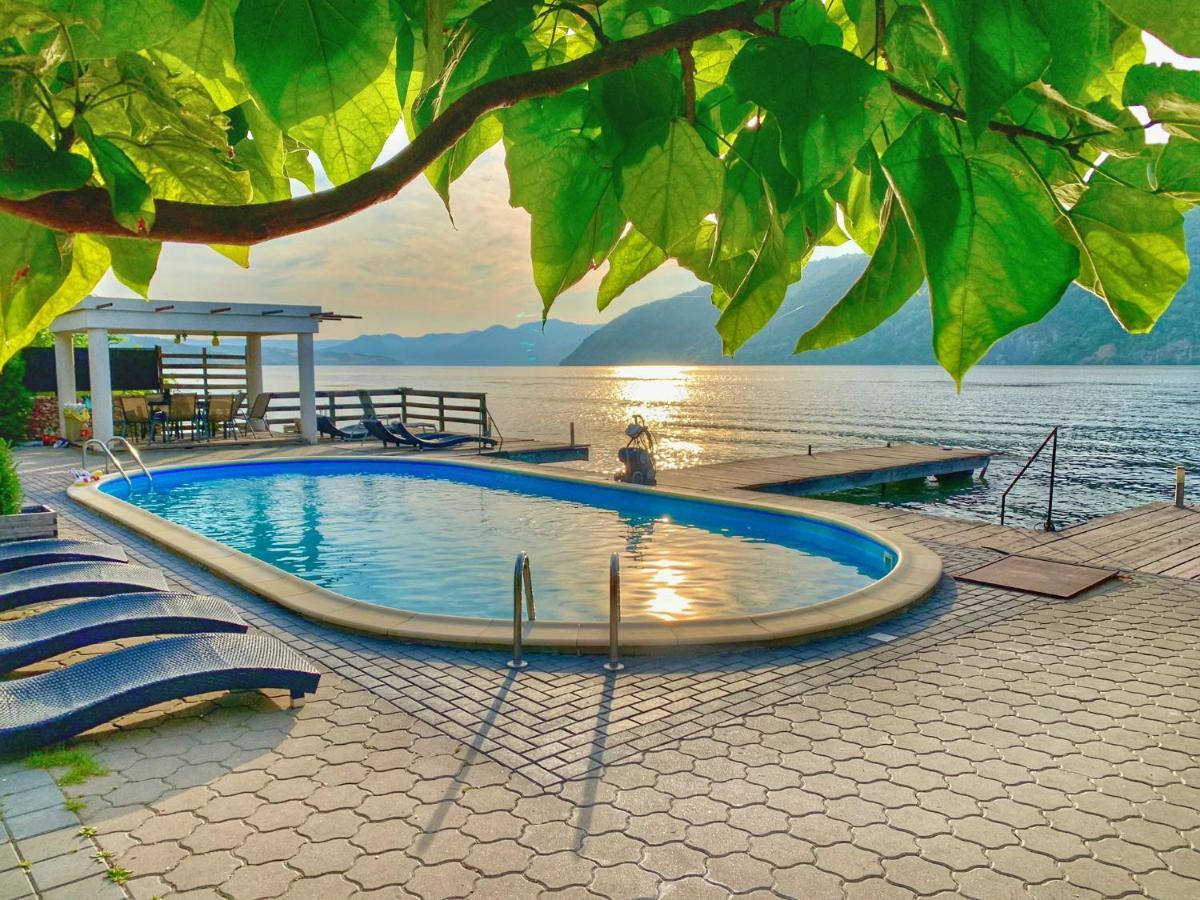 Exclusive Villa Eselnita Exterior photo